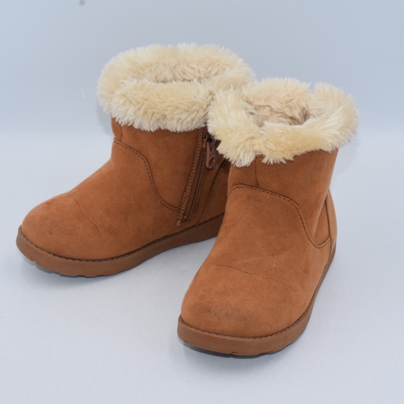 CAT & JACK, Faux Suede Fur Lined Zip Side Ankle Boots Warm Comfort Girl's Size 6 - Picture 1 of 8
